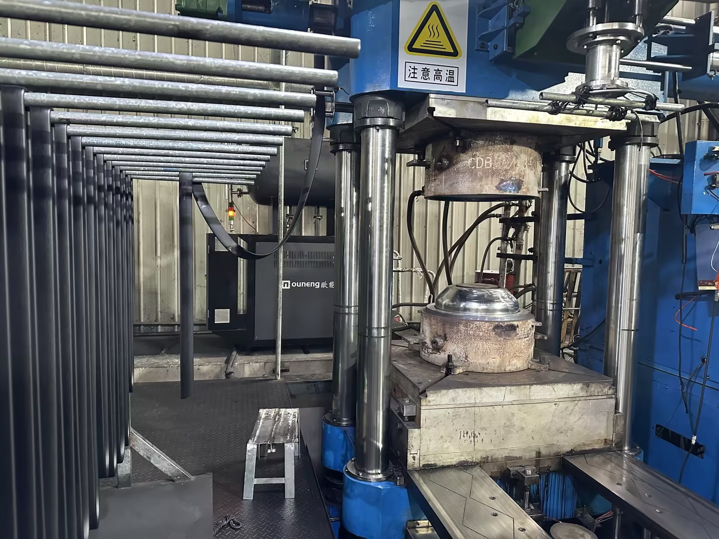 壓出成型控溫油溫機(jī) 壓出成型控溫油溫機(jī)