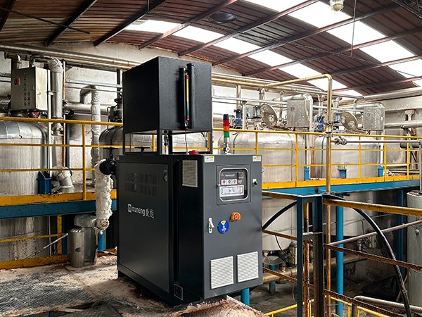 化工用電加熱導(dǎo)熱油爐