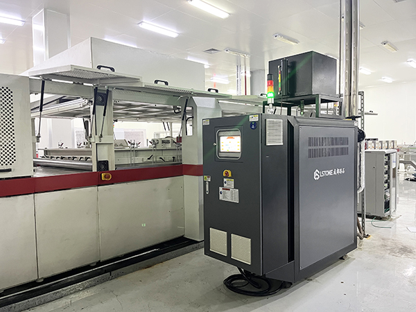 循環(huán)油式模溫機(jī)