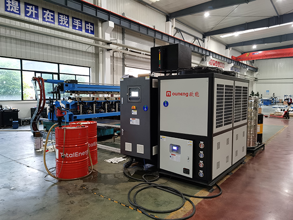 復(fù)合材料壓油溫機