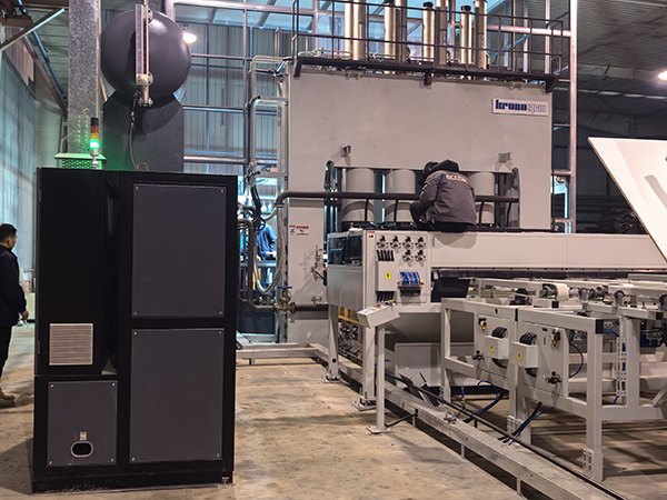 熱壓板專用模溫機(jī)