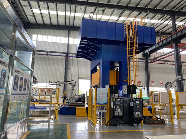 碳纖維模具油溫機(jī)